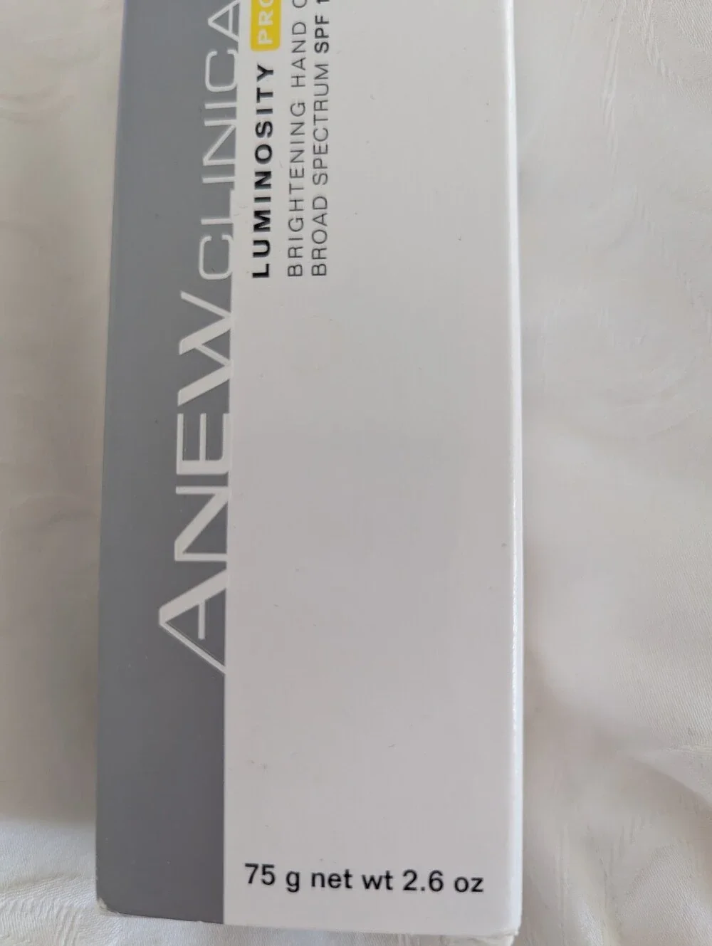 Avon Anew LUMINOSITY PRO 2.6 Oz Brightening Hand Cream SPF/FPS 15
